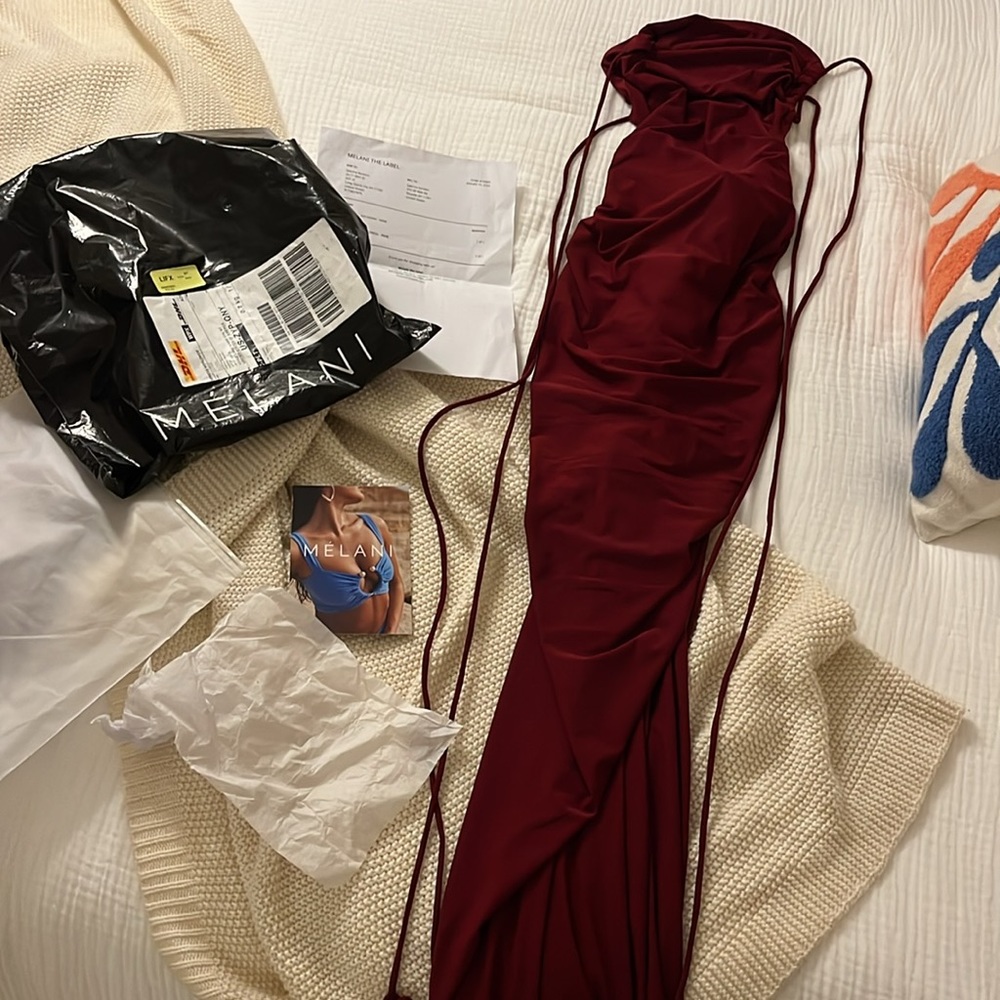 Melanie The Label Gia Gown Wine